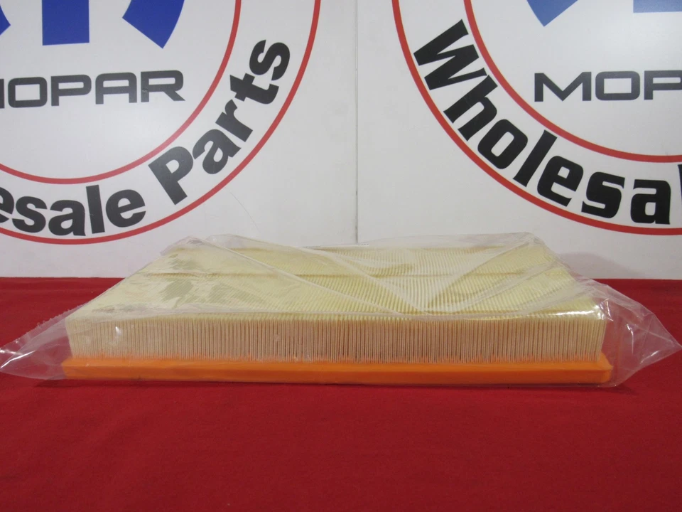 Limpiador de filtro de aire RAM 1500 DT NUEVO OEM MOPAR Foto 3 de 4