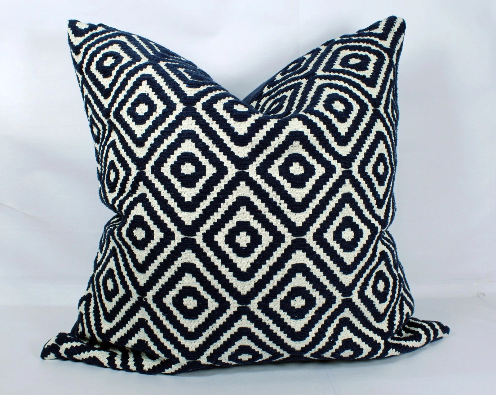Navy blue throw pillows covers for couch sofa bed 16" 18" 20" 22" 24" 26" 28"
Opens in a new window