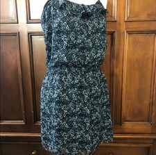 EXPRESS Women’s Dress Size Small Navy Blue And Cream Floral Print Gorgeous EUC