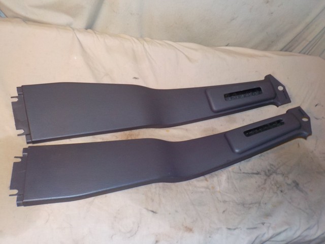 99-01 Jeep Cherokee XJ passenger and drivers side b pillar ...