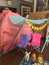 Barbie Camping Tent Playset for 11.5 in Dolls with Chairs, Campfire, Accessories
