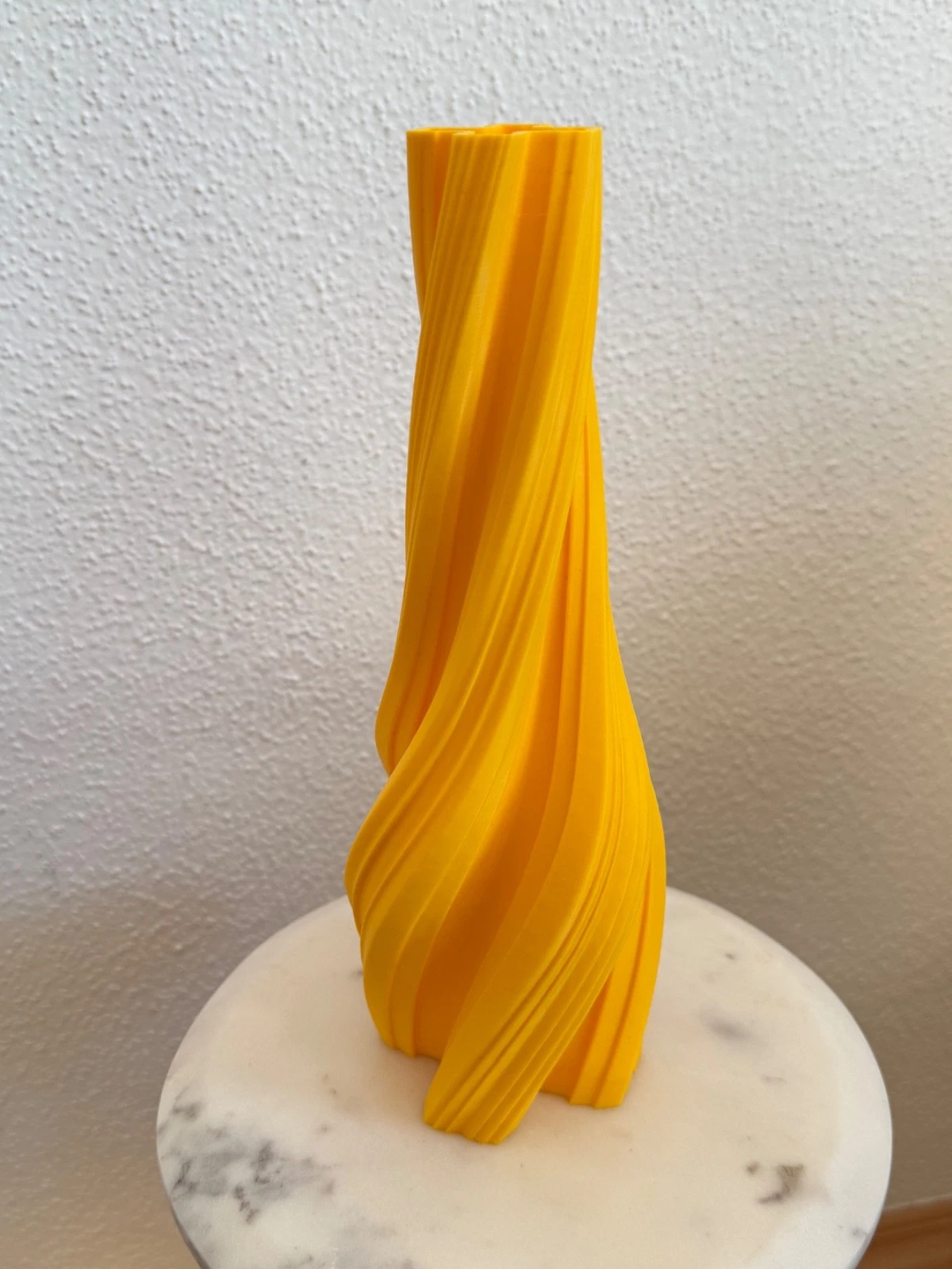 3D Vase YELLOW 24.5cm Tall NEW