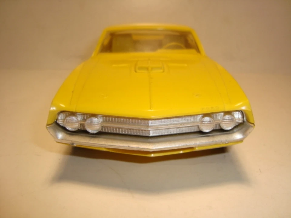 AMT 1970 Ford Torino Cobra 2 DRHT Dealer Promo Model  Car - Image 3 of 4