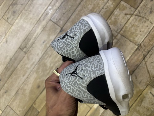 Size 9.5 - Jordan First Class Black - Picture 8 of 9
