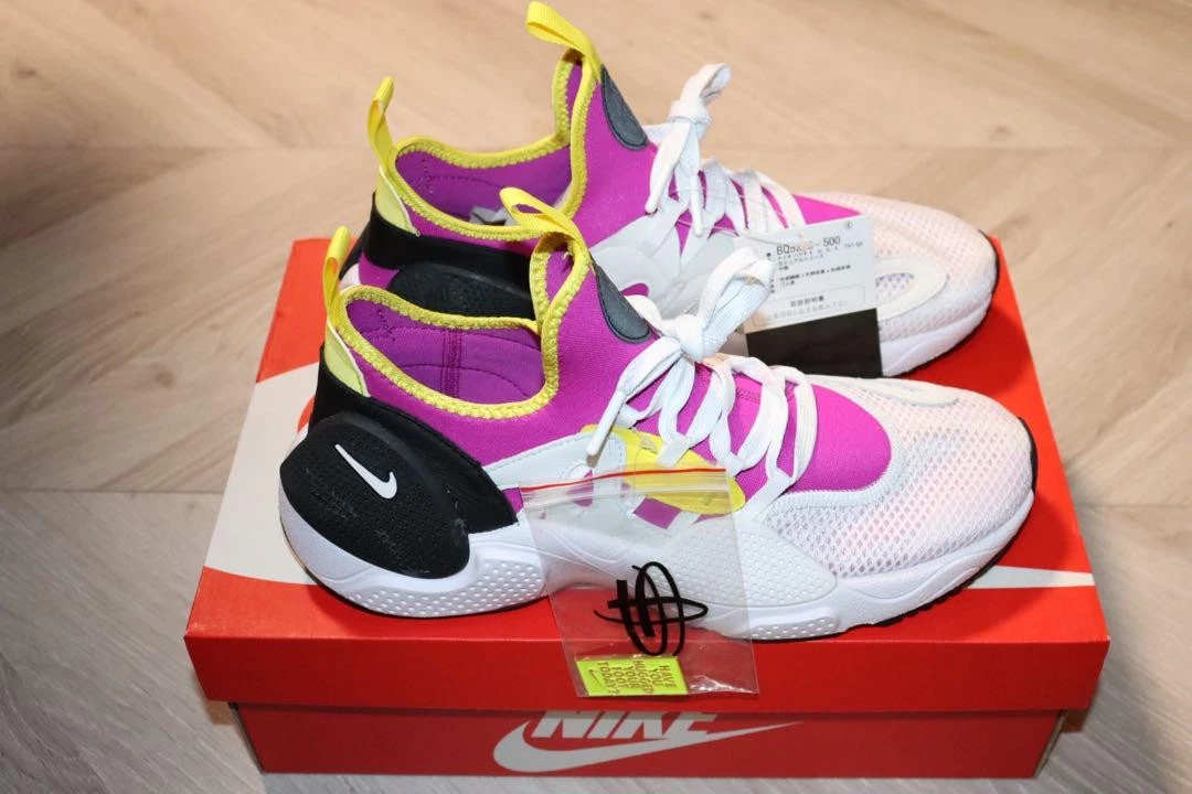 NIKE Uomo 8.0US con etichetta scatola Air Harachi