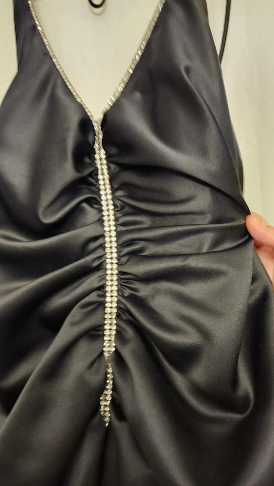 Vestido tórrido para mujer 20W negro halter estrás ribete acanalado abertura vestido Y2k EE. UU. Foto 3 de 4