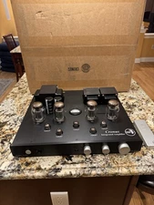 Rogue Audio Cronus Dark  Integrated Amplifier - Black