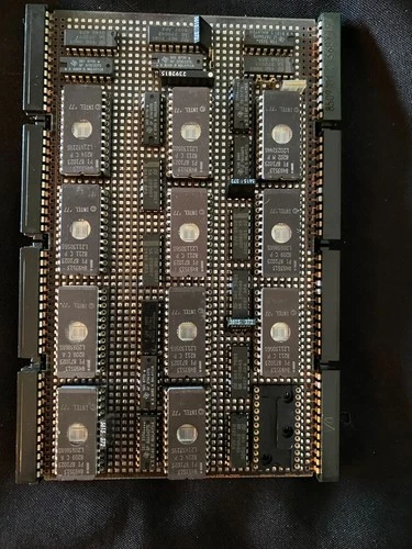 Lot de puces électronique vintage Intel 1977 - collection rare