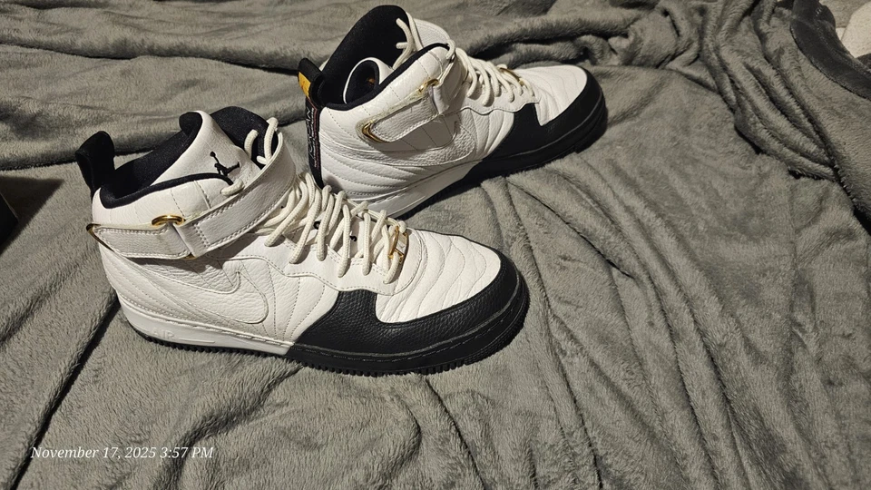 Talla 10.5 - Jordan Force Fusion 12 Taxi Foto 2 de 4