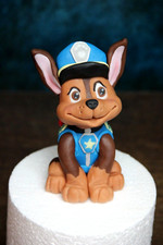 PAW PATROL CHASE ispirato statuina commestibile fatta a mano decorazione cake topper