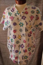 Peaches Scrub Top Uniform Medical Short Sleeve Sz S Flowers Butterflies Bugs