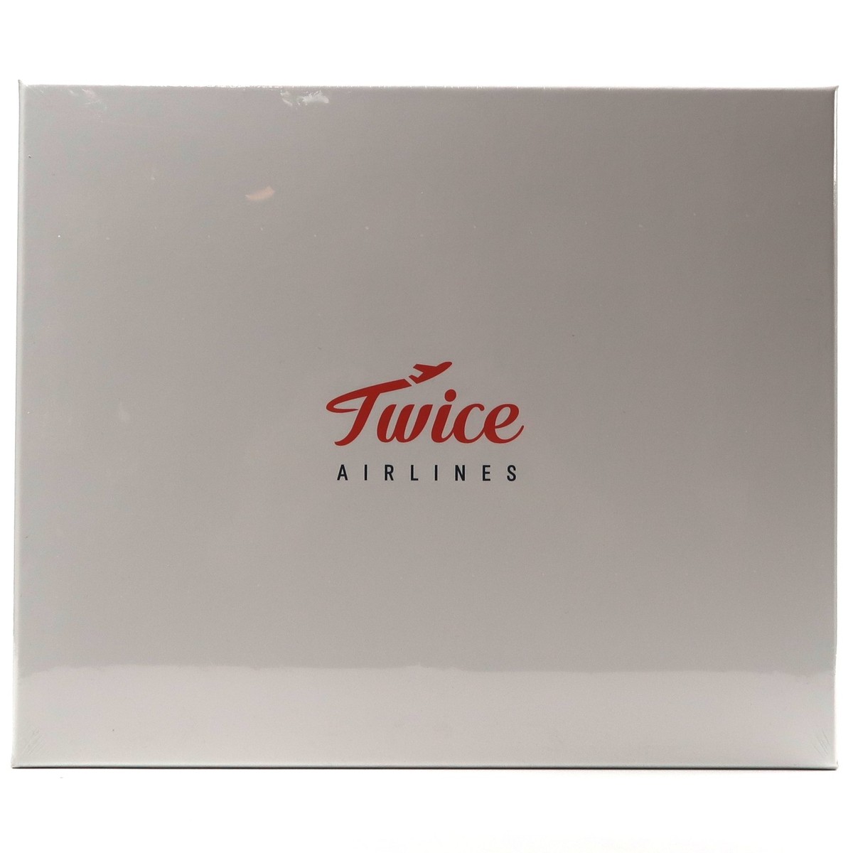K-POP/アジア TWICE season greeting 2019 Twice - [2019 Season's Greetings] – kpopalbums.com