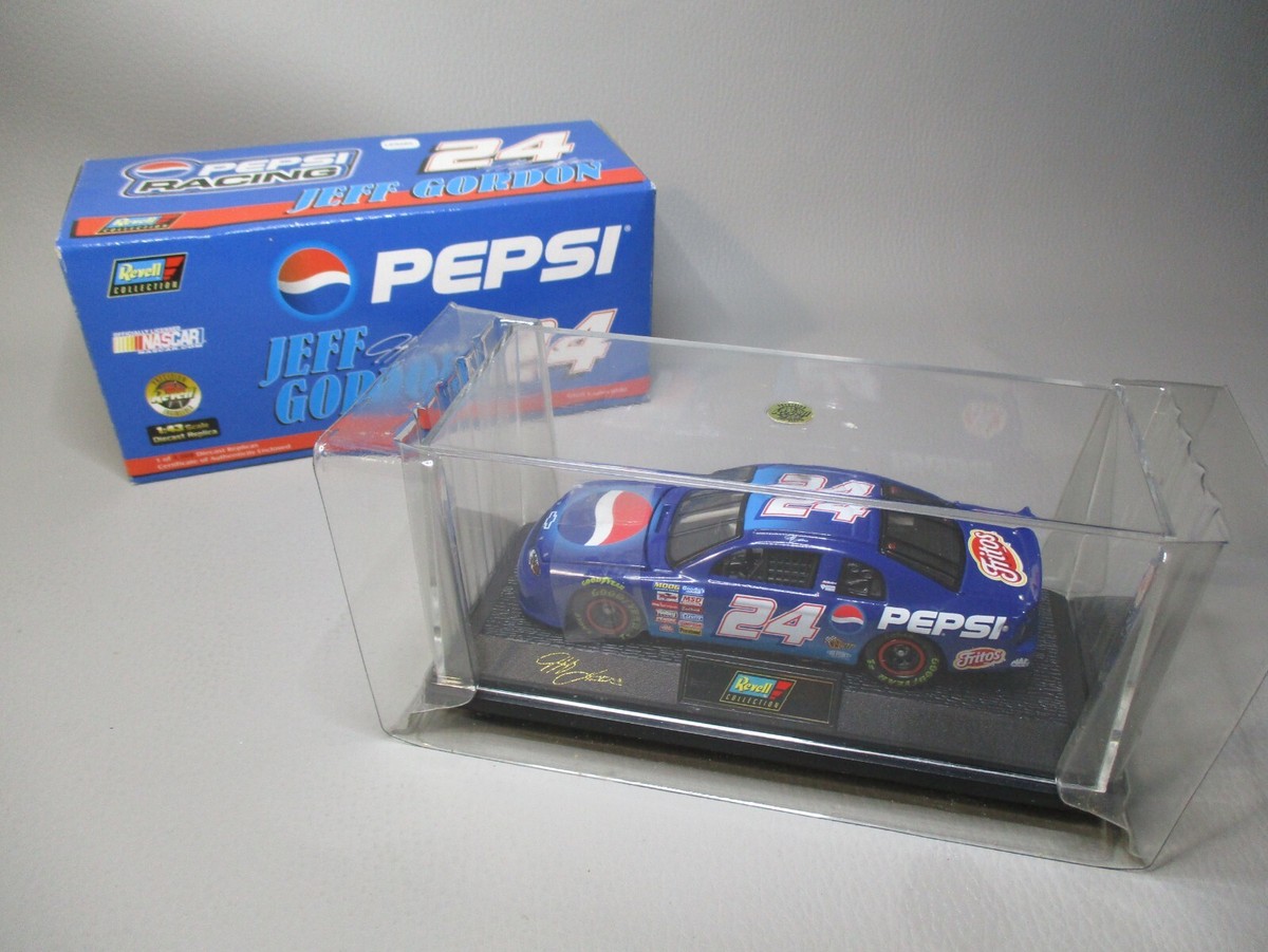 1998 CHEVY CHEVROLET Monte Carlo Jeff Gordon Nascar 1:64 Echelle Modèle