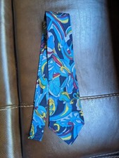 100 Silk Men's tie Pretty Colorful. New withoutTags.