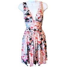 BB Dakota Zurie Floral Mini Dress Pastel Deep V Neck Keyhole Back Size 4