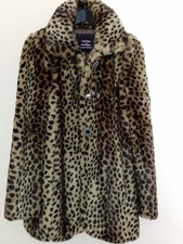 Womens Boohoo Boutique Leopard Print Faux Fur Coat With Novelty Buttons, Size 10