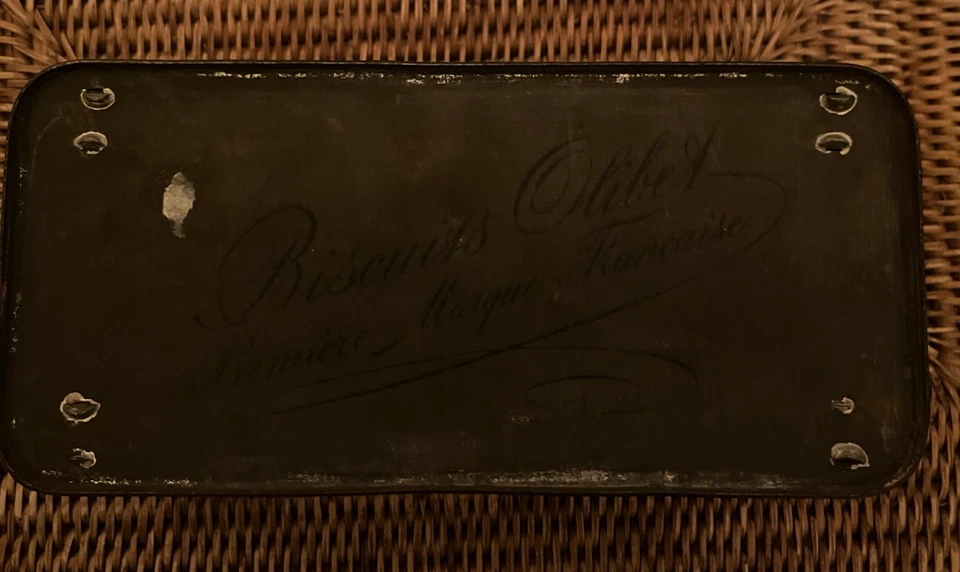 Boîte en tôle lithographiée des biscuits OLIBET enfants faisant de la luge - Photo 4/4