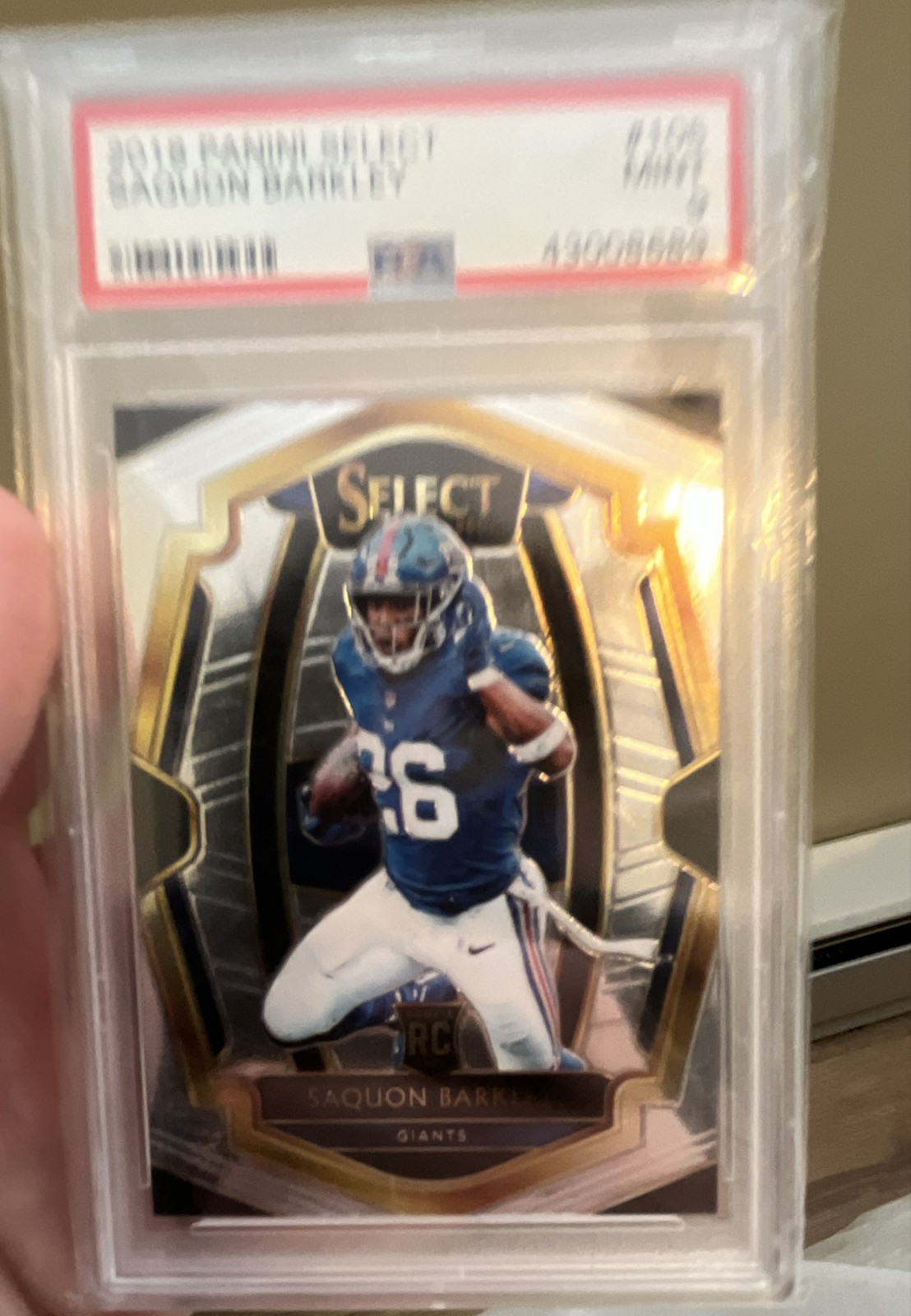 2018 Panini Select - Premier Level Saquon Barkley #105 (RC) psa 9