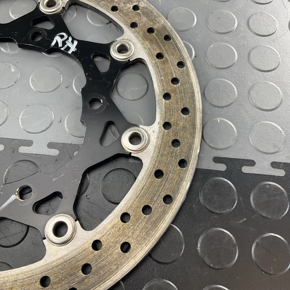 2023-2024 SUZUKI GSX800 R GSX8S Right DISC, FRONT BRAKE 59210-44G11 - Image 3 of 4