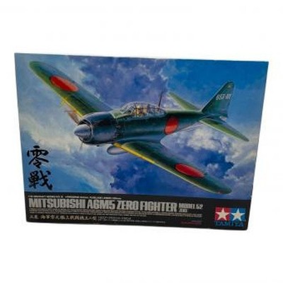 TAMIYA 1/32 Mitsubishi Navy Zero Fighter Type 52 Aircraft Model Kit USED