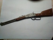 Vintage 8 inch single cap Cowboy Lever Action Rifle Used made in Hong Kong