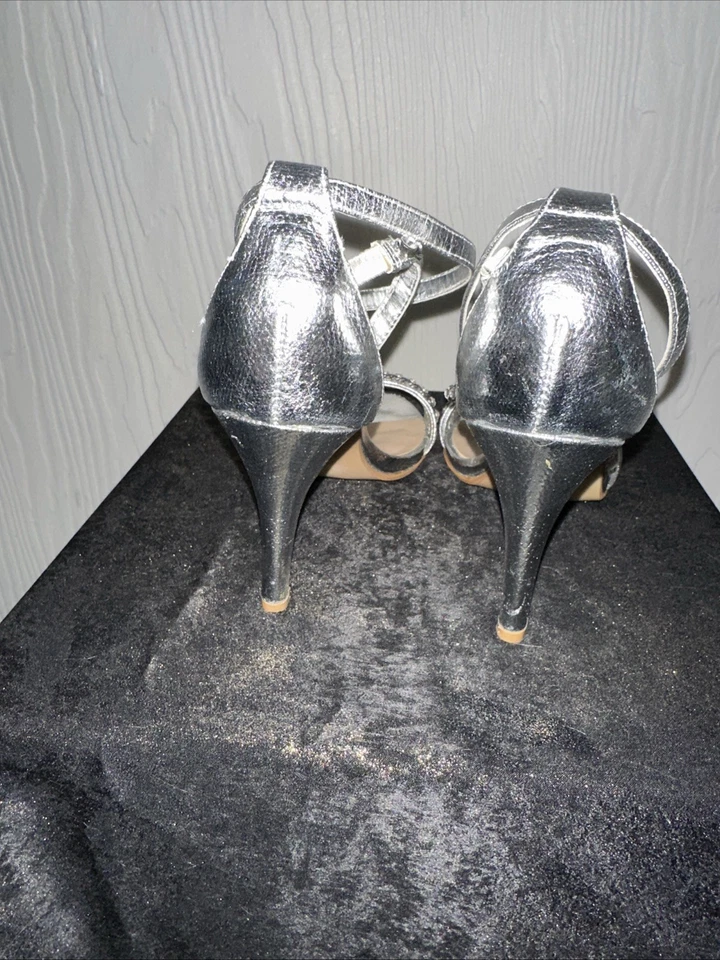 Elegant Thalia Sodi Womens Darrla Special Occasion Sandals Pewter Metallic US 7M - Image 4 of 4