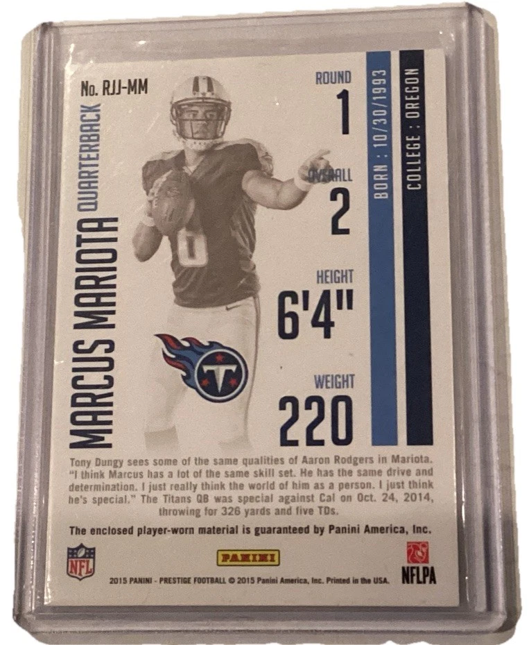 2015 Panini Prestige - Camisas Jumbo Rookie Marcus Mariota #RJJ-MM /75 (MEM, RC) - Imagem 2 de 2