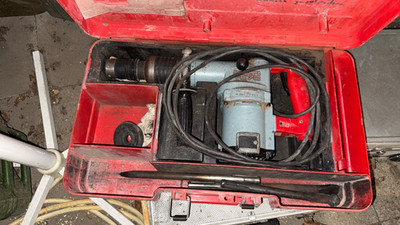 HILTI Abbruchhammer / Bohrhammer TE 72 + viel Zubehör Originalkoffer Bohrer