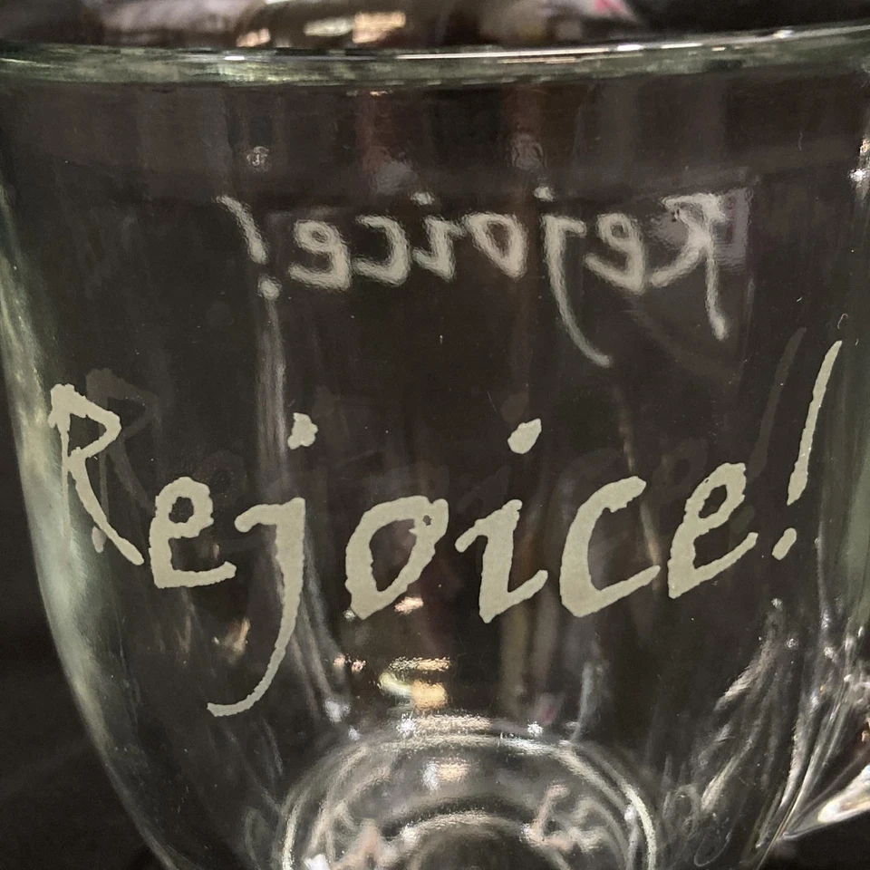 Anchor Hocking Grabado Rejoice Vidrio Transparente con Base Café Taza 5" Alto - Imagen 2 de 4