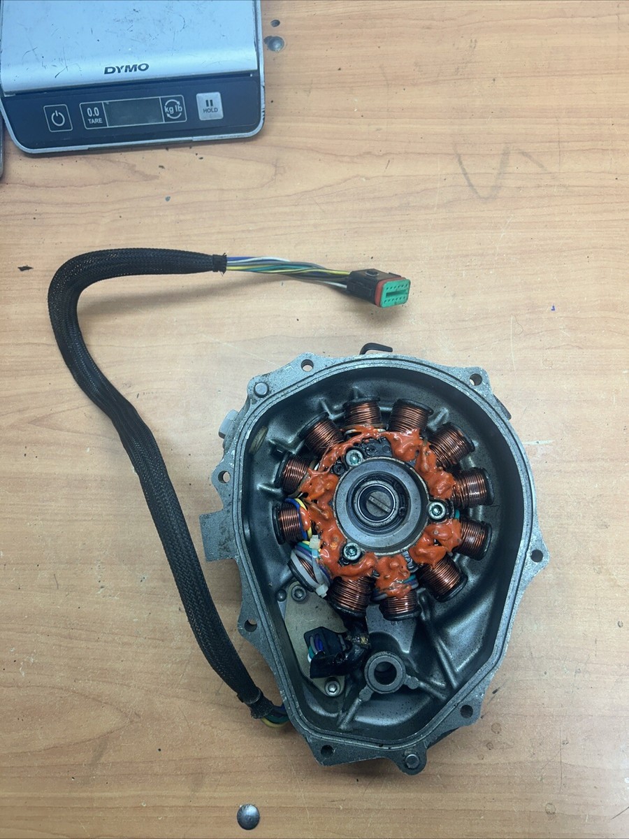 KAWASAKI 1100 STX DI STATOR HOUSING ASSY 21003-3744 Parts Or