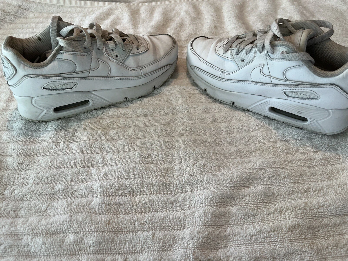 Air max store youth size