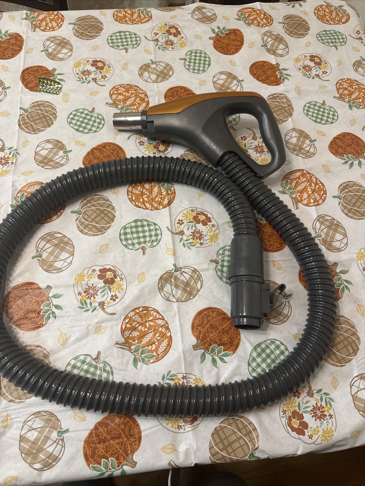 Kenmore 200 Series Canister Vacuum 81214 Orange 2Prong Electric Hose