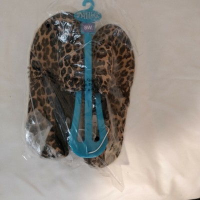 mad love kasandra slip on canvas shoes leopard