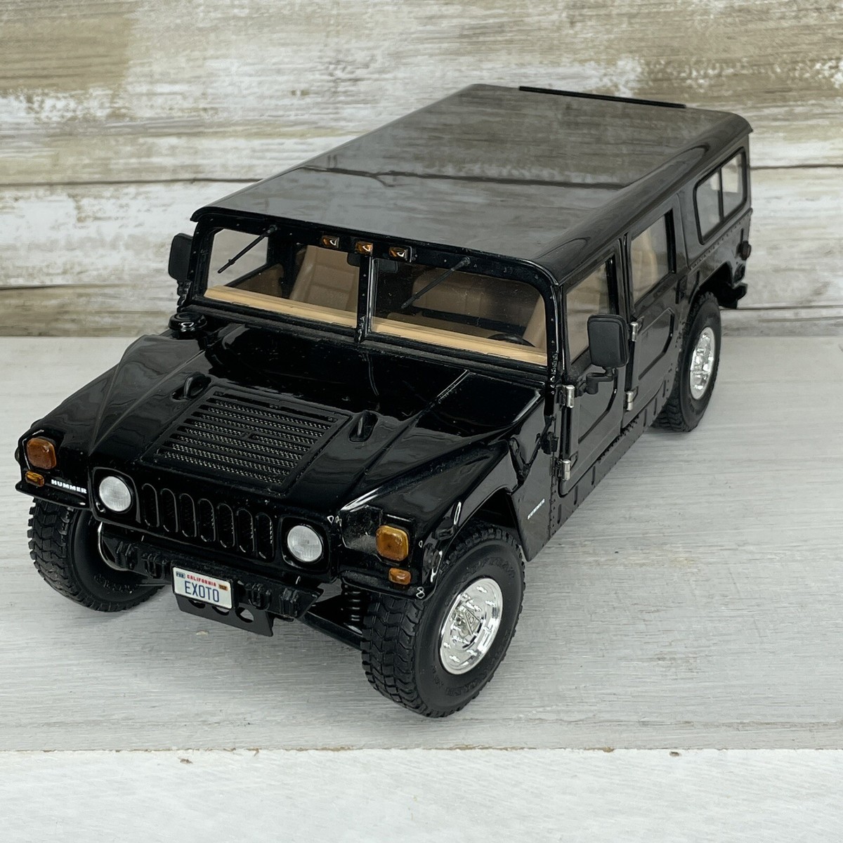 EXOTO エグゾト ハマー H1 Thunder Trac 1/18 Amazon | Exoto エクゾト1/18 Thundertrac AM General Hummer H1