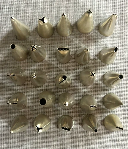 25 - Ateco Cake Frosting Tips Decorating Tips Variety Sizes Designs 