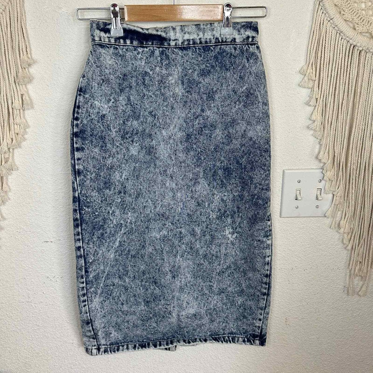 【BAON】Dumpy Washed Denim Midi Skirt Bongo vintage acid wash midi denim jean skirt size 25