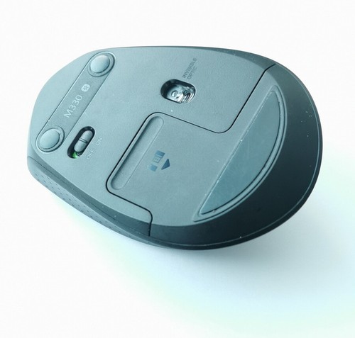Logitech M330 Silent Plus 1000 DPI Wireless Mouse with receiver Black - Foto 3 di 5