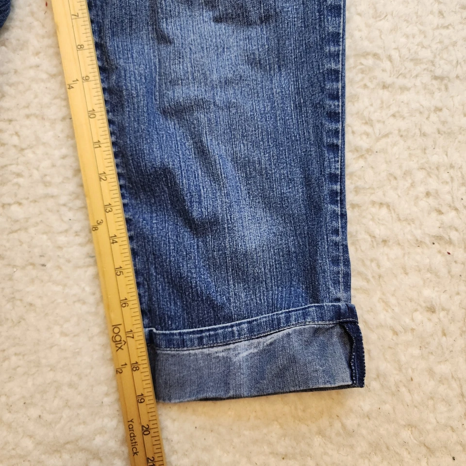 Bandolino Cropped Capri Denim Pants Sz 10 Mandie Blue Stretch Cuffed Cotton - Image 2 of 4