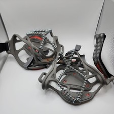 Yaktrax Traction Cleats Ice Snow Grips Slip-On Shoe Boot Crampons Pair Size Med