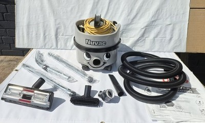 NUMATIC Nuvac Gewerbe Staubsauger Single Speed + neues Werkzeugset
