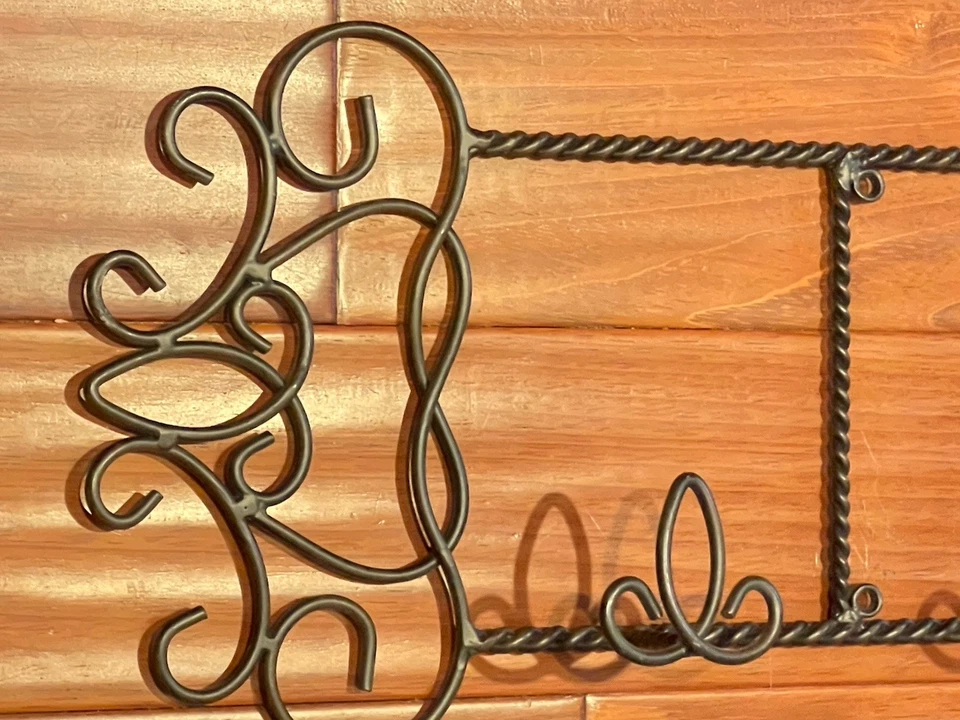 Southern Living Highland 3 Plate Scroll Rack #40643 Iron Metal Horizontal Folds - Image 3 of 4