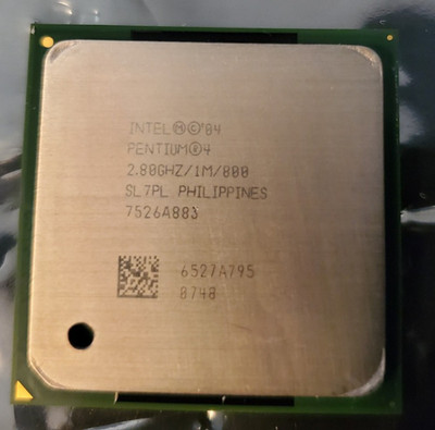 INTEL PENTIUM 4  2.8 GHz SL7PL PROCESSOR 800 MHz BUS SOCKET 478