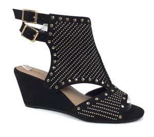 wide width gold wedges