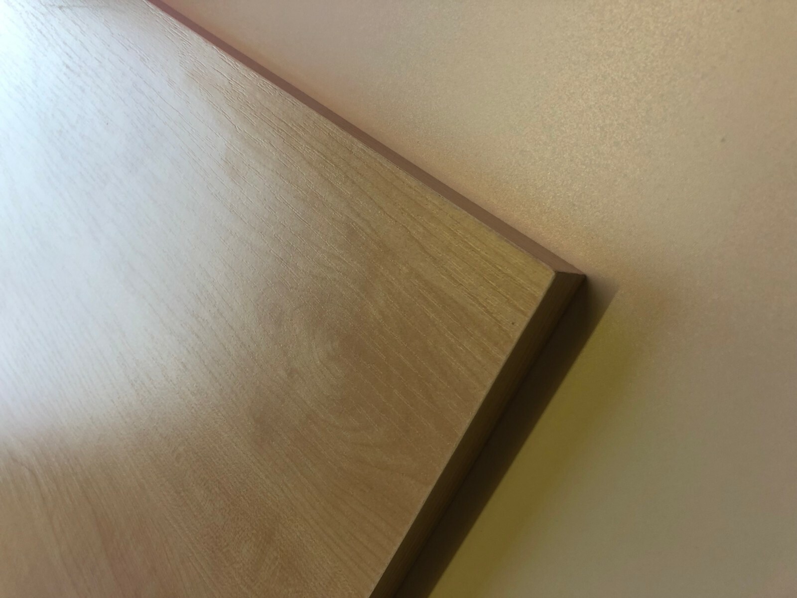 15mm Maple Melamine Faced Chipboard wood Shelving Board 1200mm Lengths