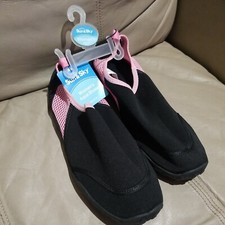 New Women's Black/pink Summer Water Shoes Size 9-10