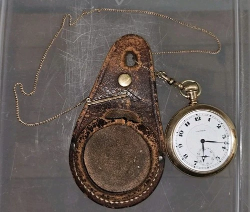 Antique Illinois Model Pocket Watch Wound & Working 17j Leather Case - Pat 1915