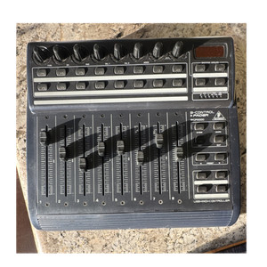 Behringer BCF2000 B-Control Fader USB/MIDI Control Surface w/ Encoders & Screen