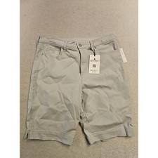 Gloria Vanderbilt Amanda Bermuda Shorts Grey Classic Rise Stretch 14P NEW