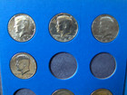SILVER KENNEDY HALF-DOLLAR COLLECTION BOOK, 30 DIFFERENT 50c PIECE COINS! — photo 6