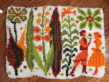 Groovy Vintage MCM Latch Hook Rug Fantastic Colors 20x27 Orange/Green